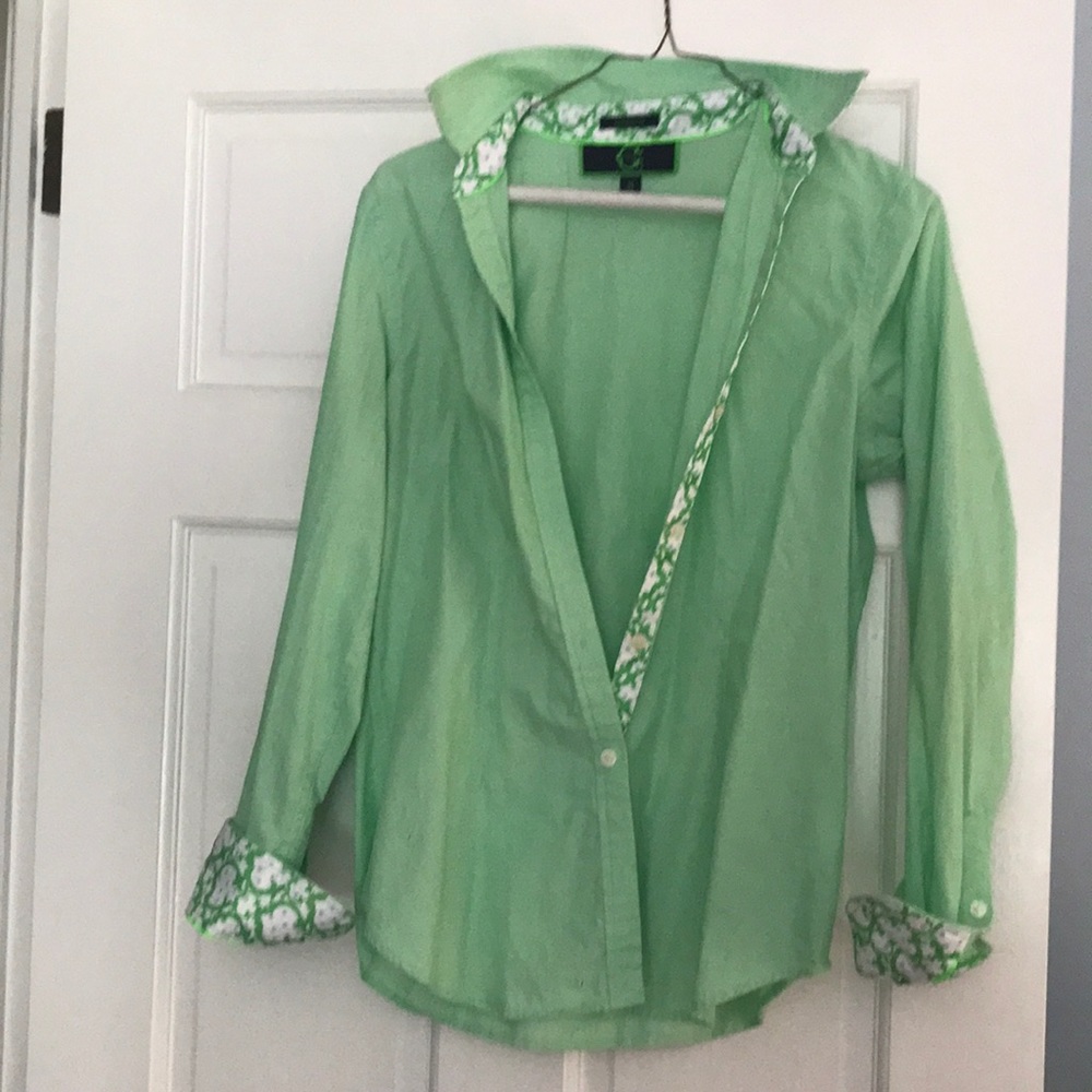 Women’s shirt